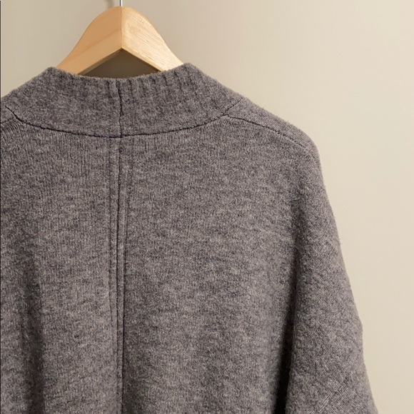 Banana Republic Merino Wool Cardigan Grey - Picture 8 of 10